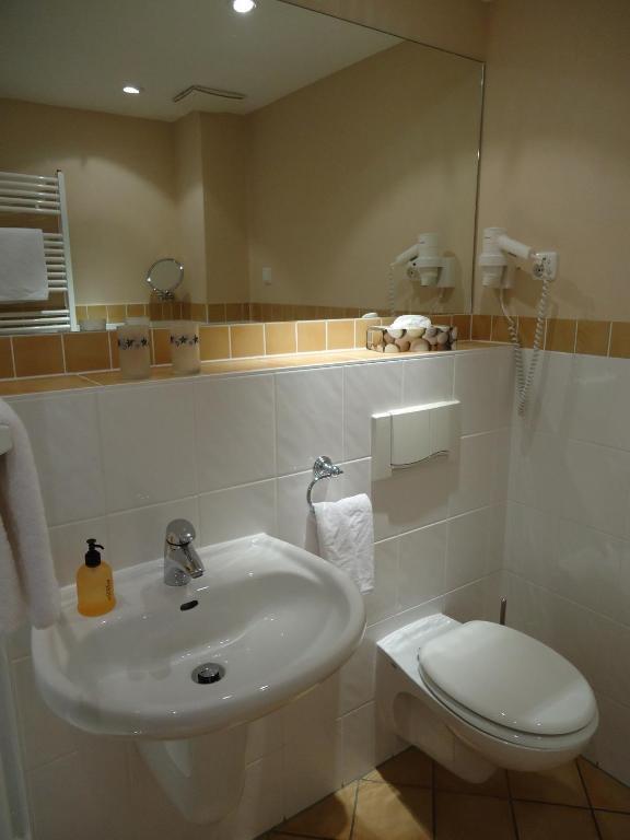 Vitalhotel Sonneneck โฮเฮอไกส์ ภายนอก รูปภาพ